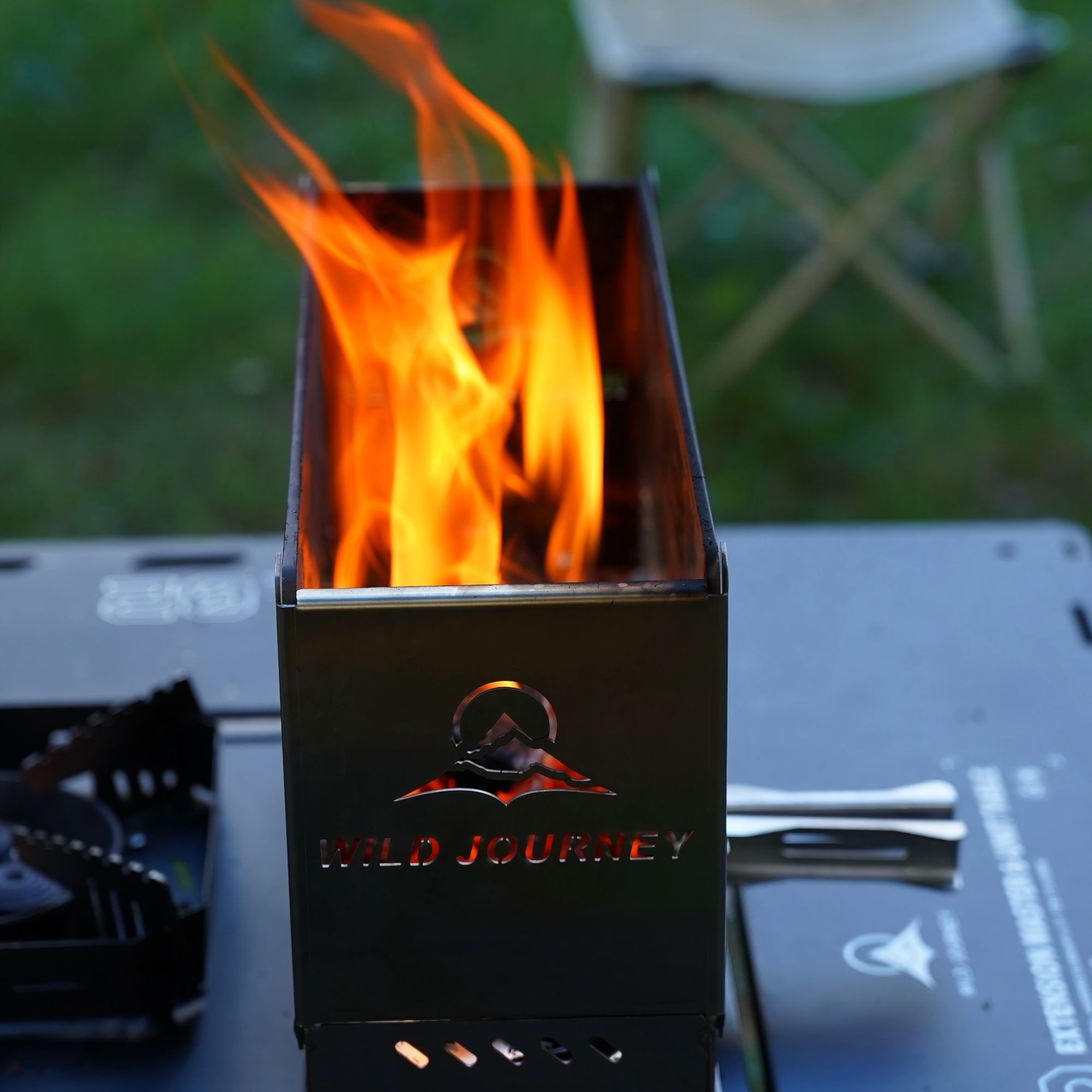 SmiloDon التخييم للطي Brazier  - مراجعة Outdoor Camping Wood Stove وسعره